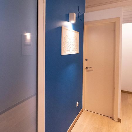 Nice Apartment In Sants Barcelona Bagian luar foto