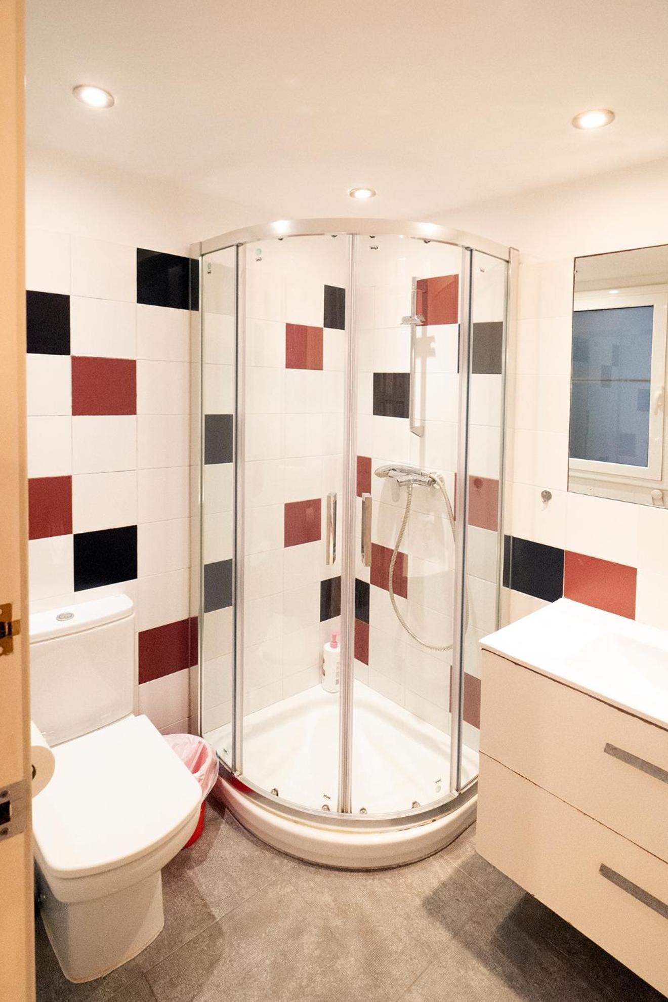 Nice Apartment In Sants Barcelona Bagian luar foto